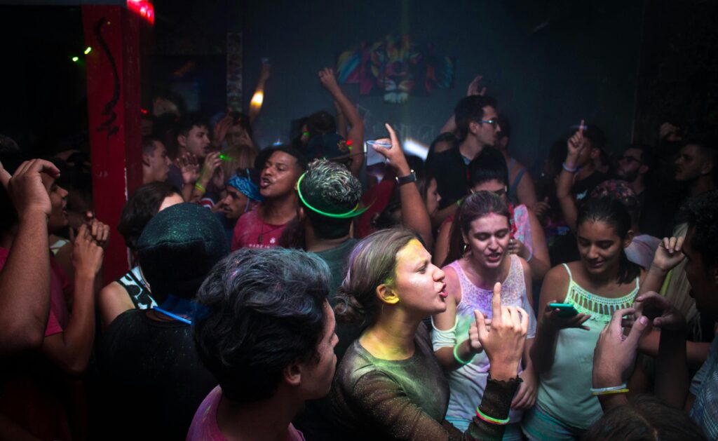 Nightlife_pic1